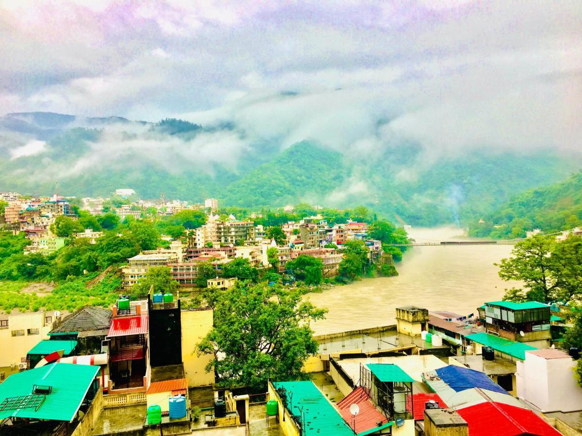 Хостел Skyard Rishikesh, Laxman Jhula Екстер'єр фото